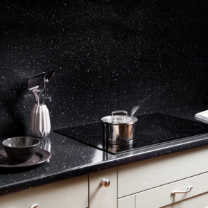 Alternative view of Black Sparkle Andromeda